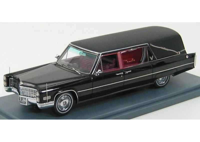 Cadillac S&S Hearse black with closed coffin 1966